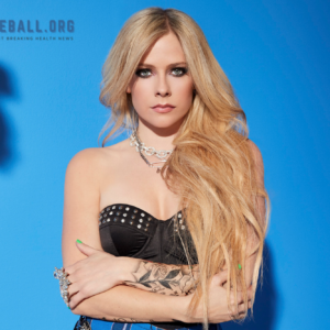 Avril Lavigne Net Worth 2022- What Made Her One of the Richest Pop-Rock Stars?